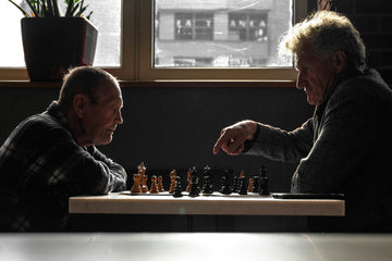 Chess Match - Manu - Unspash