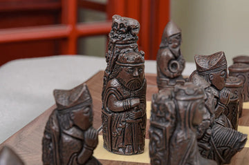 The Medieval Series Chess Pieces - 3.6