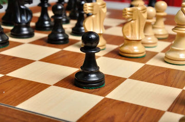 The French Lardy Series Chess Pieces - 3.75