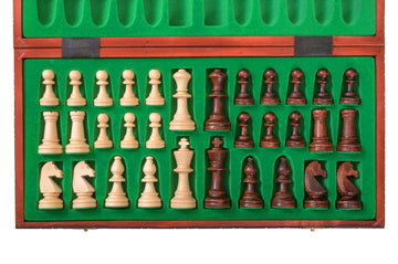 The Consul Chess Set