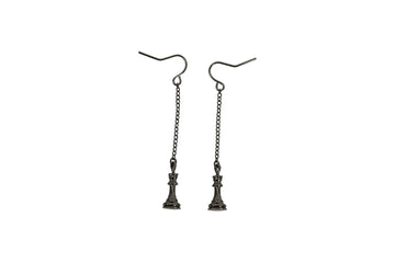 Caissa Collection Chess Pendant Earrings – QUEEN