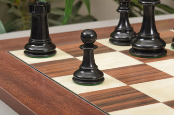 The London Series Chess Pieces - 4.0