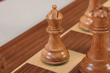 The Pro-Line Series Chess Pieces - 4.0