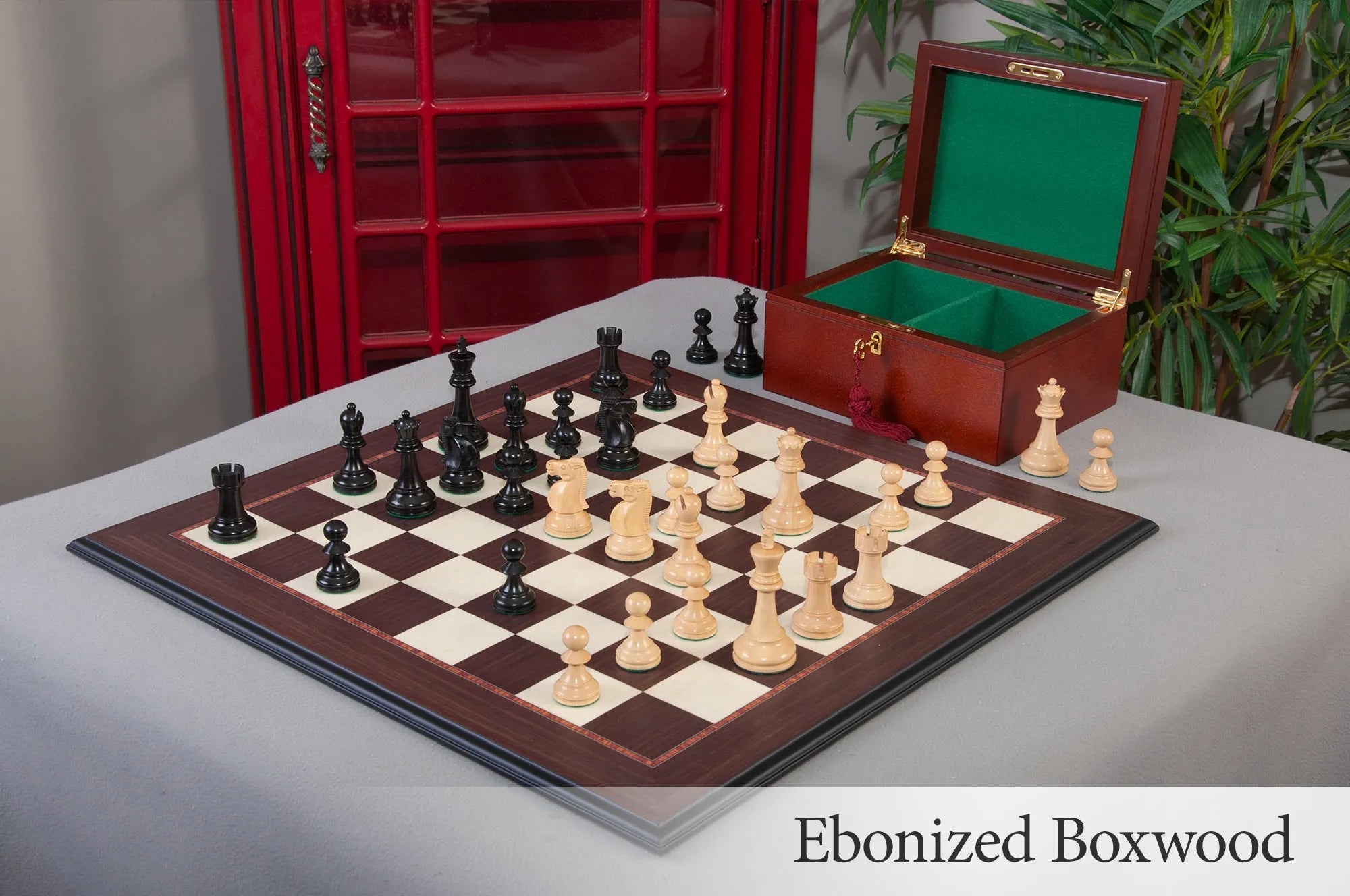 The Reykjavik II Series Chess Set, Box, Board Combination – US Chess Sales
