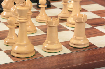 The London Series Chess Pieces - 4.0