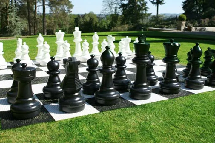 Giant Chess Sets Giant Chess Sets
