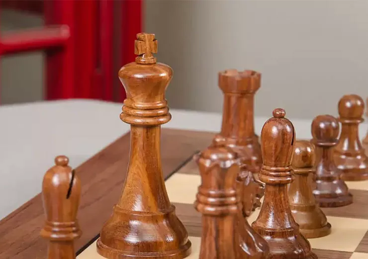 DGT-Enabled Chess Pieces DGT-Enabled Chess Pieces