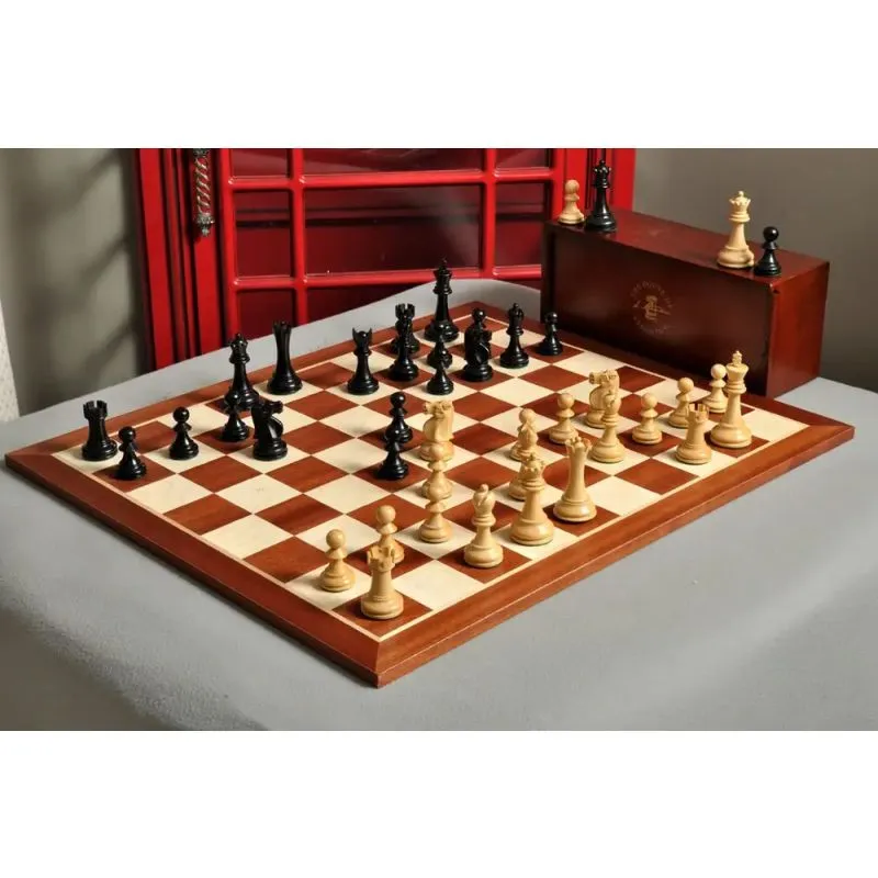 The Capablanca Chess Edition - Reykjavik II Series Chess Set and Board  Combination