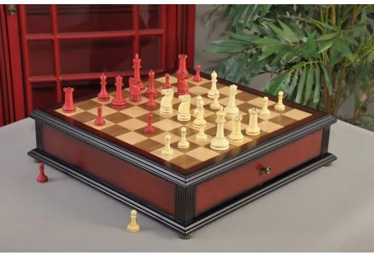 The Classical Staunton Series Chess Set & Tiroir Combination